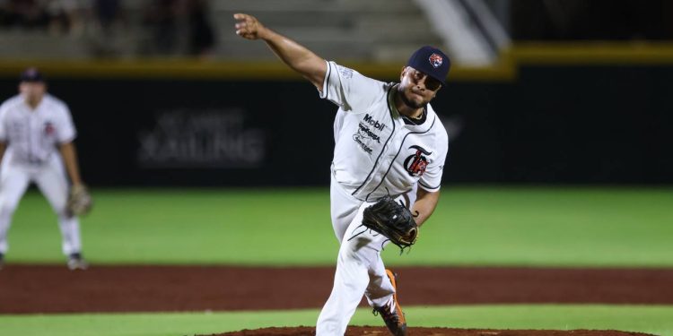 Bailan Tigres «La Bamba» al caer ante los jarochos aquí en Cancún