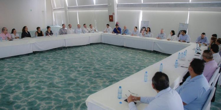 Laura será aliada de empresarios para recuperar la seguridad e inversión