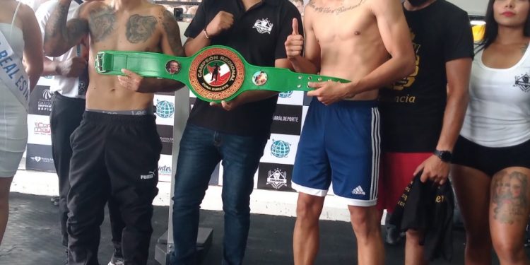 Suenan los tambores de guerra de Forjando Campeones