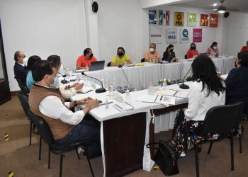 Empresarios se suman a la promoción del voto