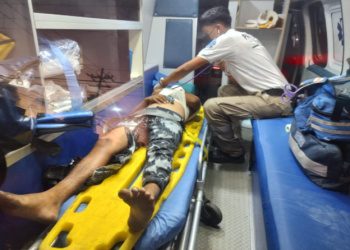 Imprudencia de un conductor deja saldo de tres personas atropelladas