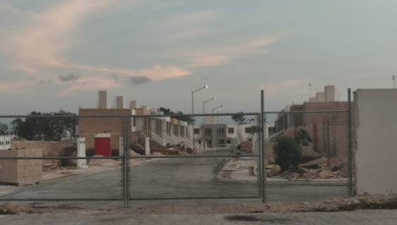 Golpe de calor le roba la vida a un albañil en Playa del Carmen