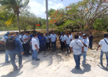 Realizan paro de labores en gasera de Playa del Carmen por falta de pago