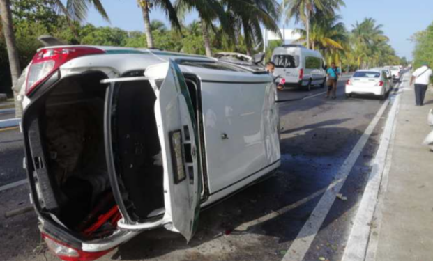 Se registran dos aparatosos accidentes en la Zona Hotelera de Cancún