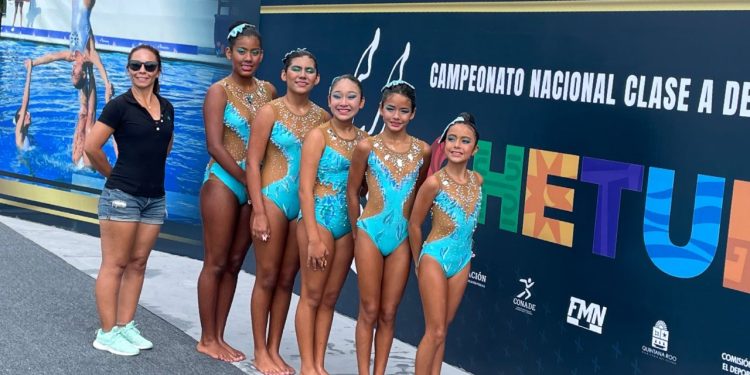 Histórica clasificación de la selección quintanarroense en Natación Artística