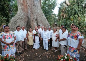 Reconoce Mara Lezama a la comunidad maya de solferino
