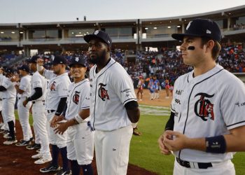 Tigres estrena su estadio dejando en el terreno a Leones
