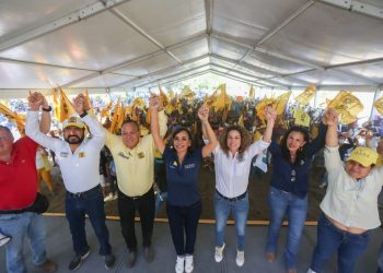 Respaldan Laura Fernández y Jesús Zambrano a Iris Mora