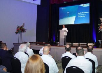 Quintana Roo tiene que seguir siendo uno de los estados con mayor crecimiento económico: Carlos Joaquín