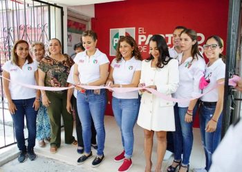 Hasta en sus  boletínes omite el PRI mencionar al delegado del CEN en Quintana Roo