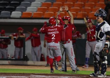 El Águila vuela en Cancún y asegura la serie