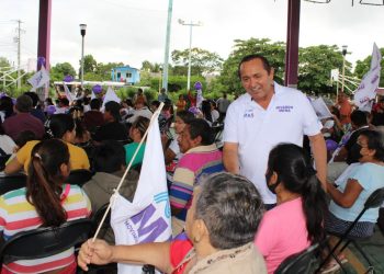 Acalla rumores Nivardo Mena, “no declinaré por nadie”