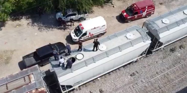 Encuentran a cinco migrantes muertos dentro de un ferrocarril en Coahuila