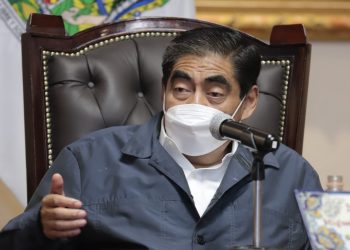 El uso de cubrebocas es nuevamente obligatorio en Puebla