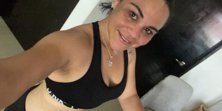 Reyna Durán, la diputada que traicionó a López Obrador quiere regresar a MORENA