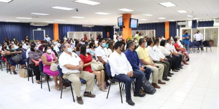 Inaugura la SEQ el Congreso de Educación Básica “Bases para la Educación Sostenible”