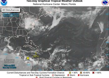 Zona de baja presión aumenta su probabilidad de evolucionar en un sistema ciclónico en 48 horas