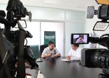 TVT firma convenio con Olmecas Tabasco