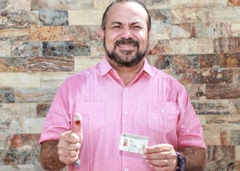 Julián Ricalde llama a votar a los quintanarroenses