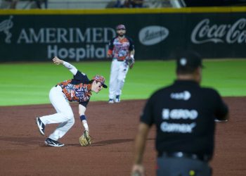 Sultanes se adelanta en la serie