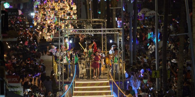 Gobierno Municipal llevó a cabo la tradicional fiesta carnestolenda, con menos recursos en comparación al último carnaval