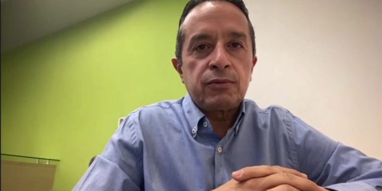 Incrementos de hasta 800 casos diarios en Quintana Roo de Covid