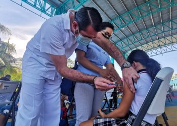 Inició en Quintana Roo la jornada de vacunación contra la COVID-19 en menores de 5 a 11 años de edad