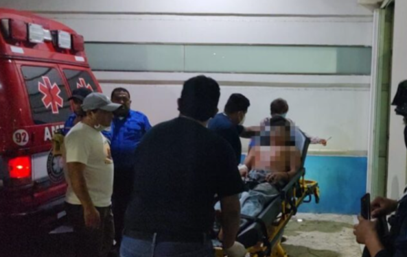 Adolescente es internado por un disparo en el pecho en Puerto Morelos
