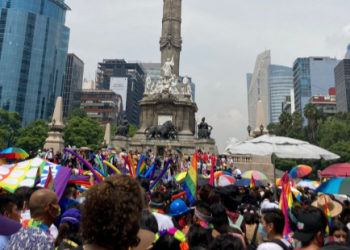 Comienza la 44 Marcha por el Orgullo LGBT+ en la CDMX