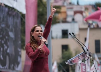 Acude Mara Lezama a encuentro de unidad de Morena nacional