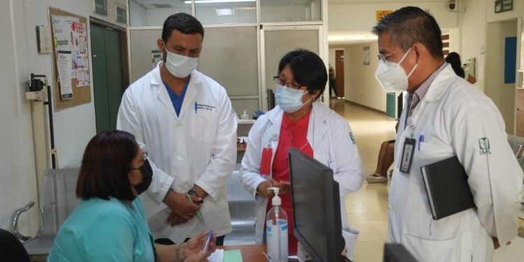 Trabajan de manera conjunta IMSS y sector turístico en mejora de calidad de servicios hospitalarios