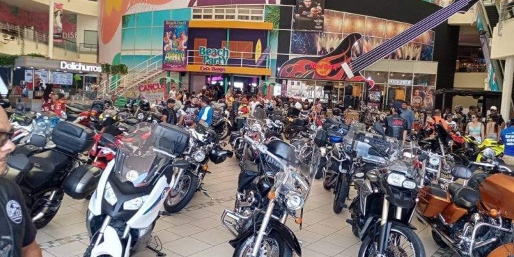 ¡Triunfa la convivencia en el ‘Poker Run’!