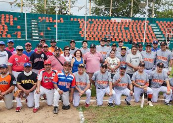 Emociones del beisbol llegan a Cozumel