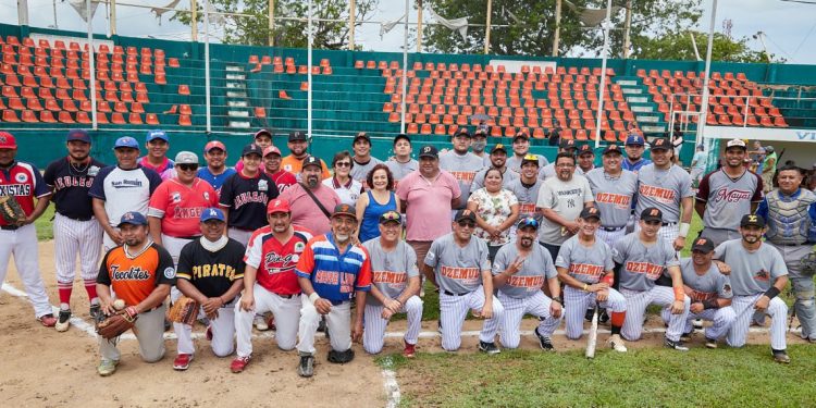 Emociones del beisbol llegan a Cozumel