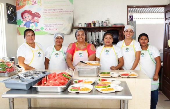 El DIF Quintana Roo mejora la calidad de vida de niñas y niños con el programa de Desayunos Escolares