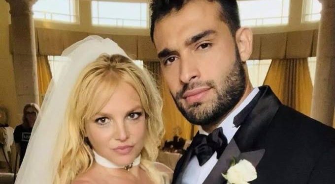 Britney Spears contrae nupcias con Sam Asghari en el Sur de California