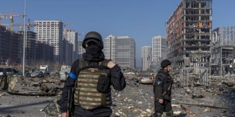 Rusia advierte a E.U de un choque directo si continua apoyando a Ucrania