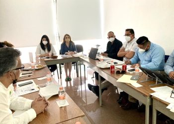 Avanzan los acuerdos para facilitar el comercio internacional entre Quintana Roo y Belice