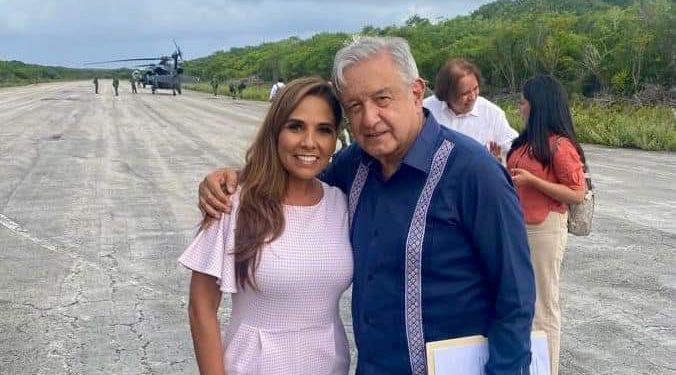 Saluda Mara Lezama a AMLO a su llegada a Tulum