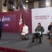 Le echa flores de nuevo AMLO a Carlos Joaquín