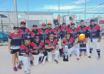 Erika Castillo apoyando siempre al deporte