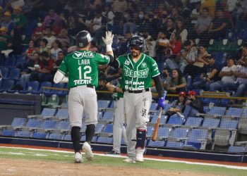 Victoria de 8 carreras por tres para los Bravos de León sobre Tabasco