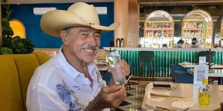 Sufre Andrés García pérdida de la memoria y el oído debido a la Cirrosis