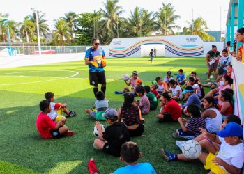 Impulsan la activación física en la niñez a través de la Escuelita Deportiva Municipal de Isla Mujeres