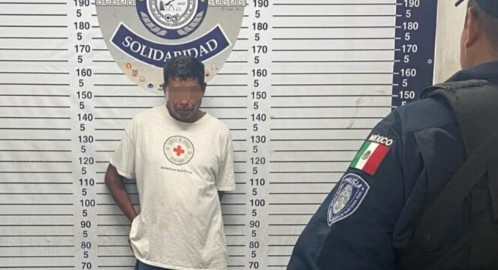 Detienen a sujeto por llevar droga en transporte público en Playa del Carmen