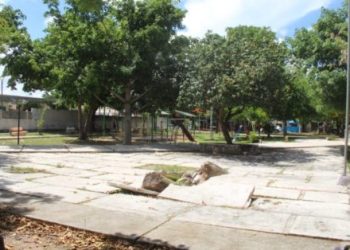 Ciudadanos denuncian abandono del parque de la Supermanzana 30 de Cancún