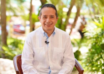 Con Carlos Joaquín, en salud pública se promovieron mejoras en infraestructura, equipamiento y recurso humano