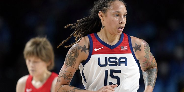 Basquetbolista Brittney Griner se declara culpable por tráfico de drogas