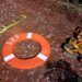 Greenpeace México coloca salvavidas gigante en el Tramo Cinco del Tren Maya con el mensaje “Protejamos la selva maya”