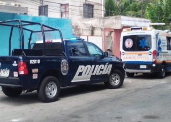 Por comer en la cama muere asfixiado en Playa del Carmen